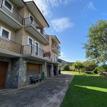 Apartmán Artemis Mezonetes Kalavryta Exteriér fotografie